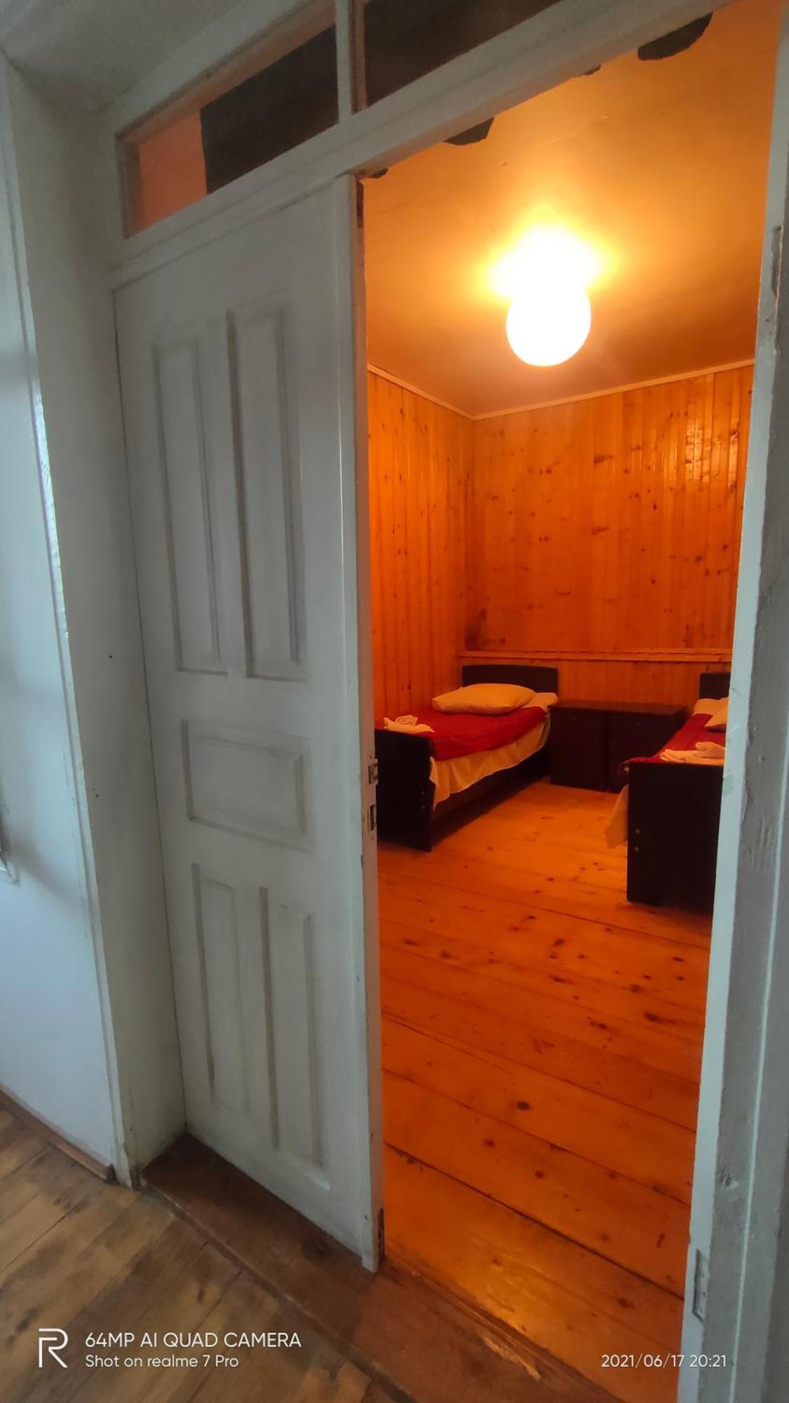 Shaulini Hotel Kashveti Room photo
